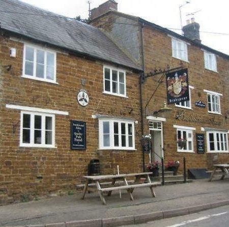 Bartholomew Arms Maidford Exterior foto